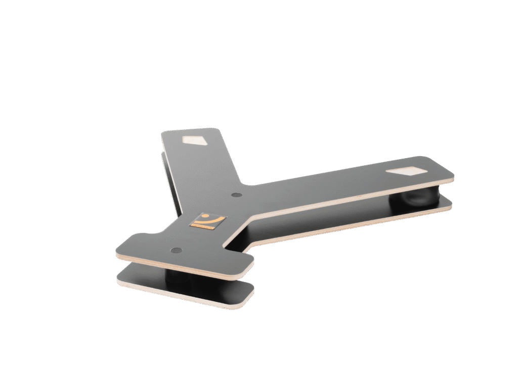 Een studio foto van de Rocker Plate Tacx Flux